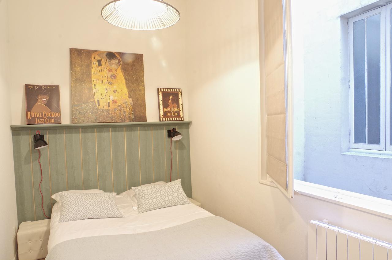 Galeries - Appartement 2 Chambres Avec Parking Bordeaux Exteriör bild